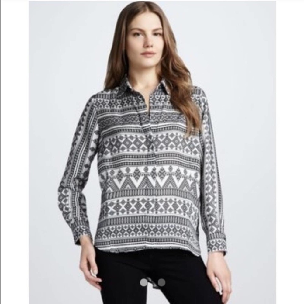 $165 Pencey Black/White Georgette Top 4 - Picture 2 of 2